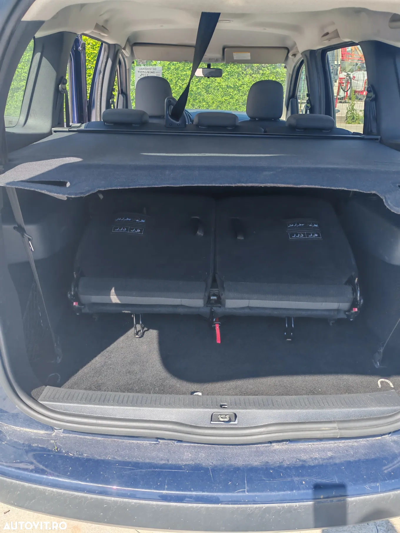 Dacia Lodgy 1.2 TCe 115 CP Laureate - 13