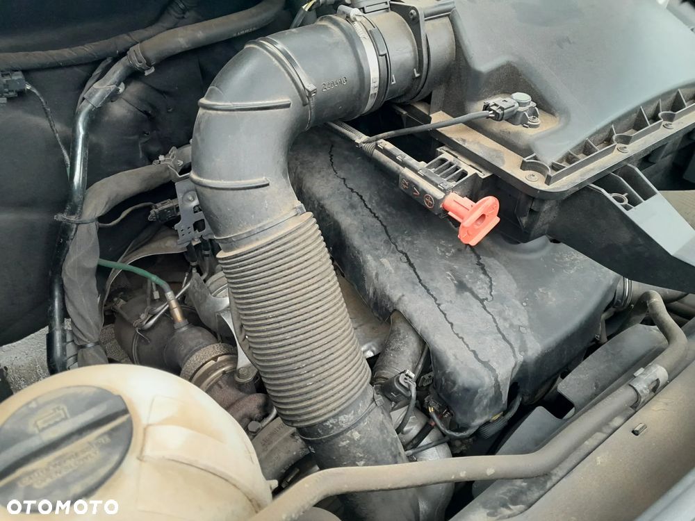 Mercedes-Benz Sprinter - 28