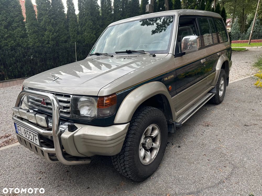 Mitsubishi Pajero - 8