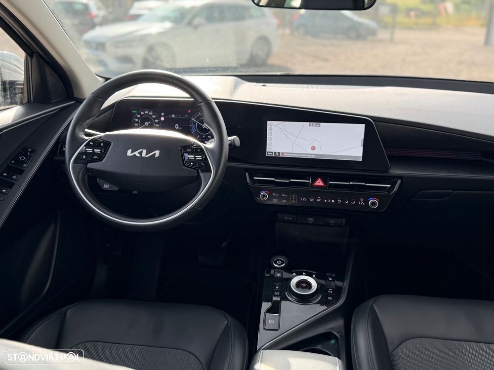Kia Niro EV 64kWh Tech - 38