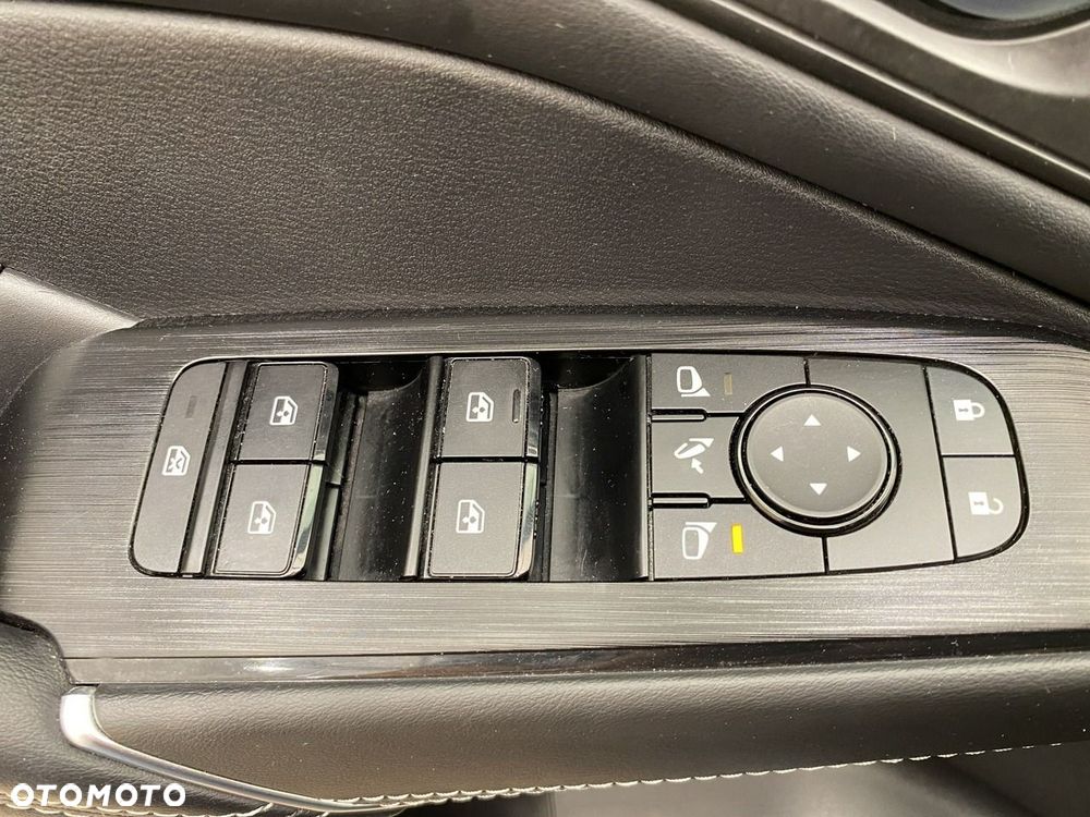 Nissan Qashqai - 13