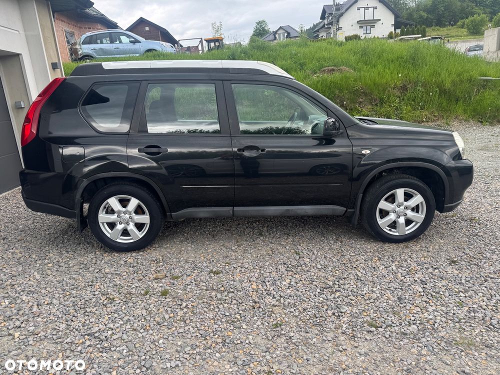 Nissan X-Trail - 4
