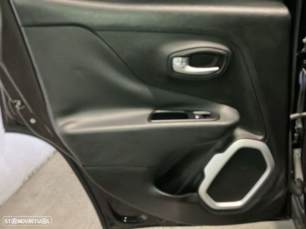 Jeep Renegade 1.6 MJD Limited - 19