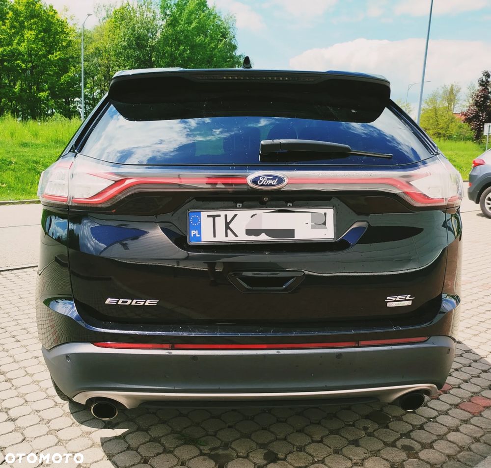 Ford Edge - 4