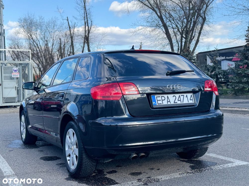 Audi A3 Sportback 2.0 TDI Ambiente - 6