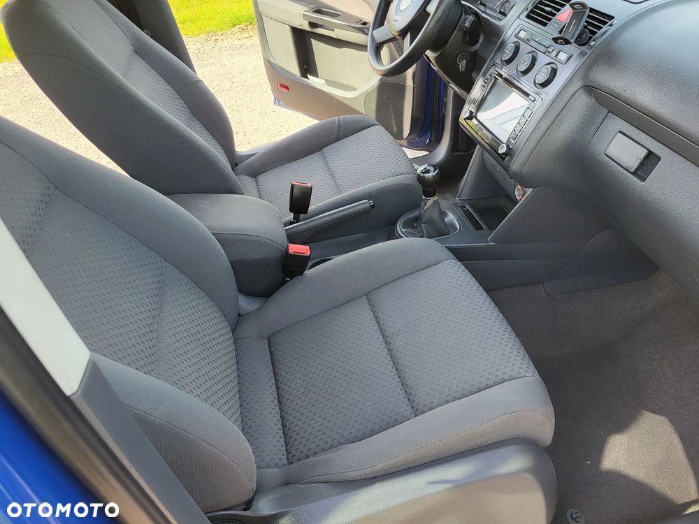 Volkswagen Touran 1.9 TDI - 5