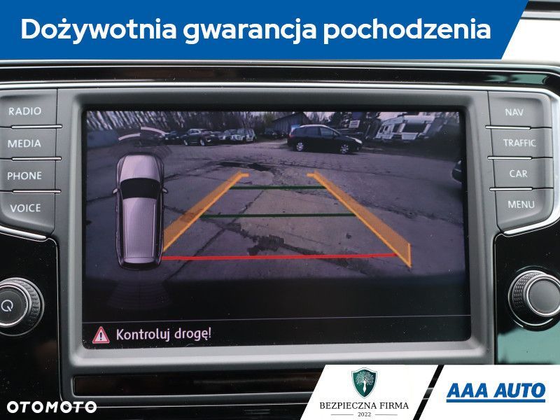 Volkswagen Passat Variant - 21