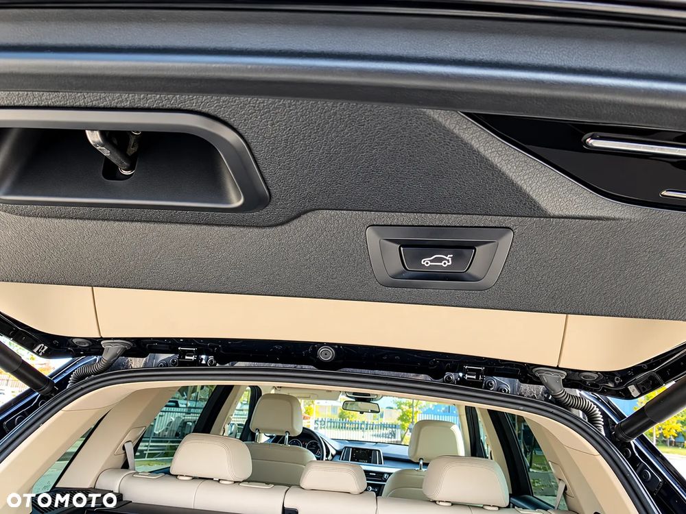 BMW X5 xDrive25d - 27