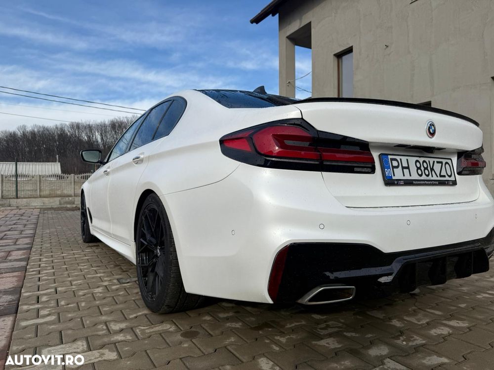 BMW Seria 5 520d Aut. M Sport Edition - 3