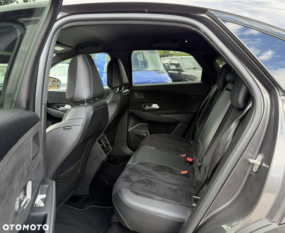 DS Automobiles DS 7 Crossback - 37