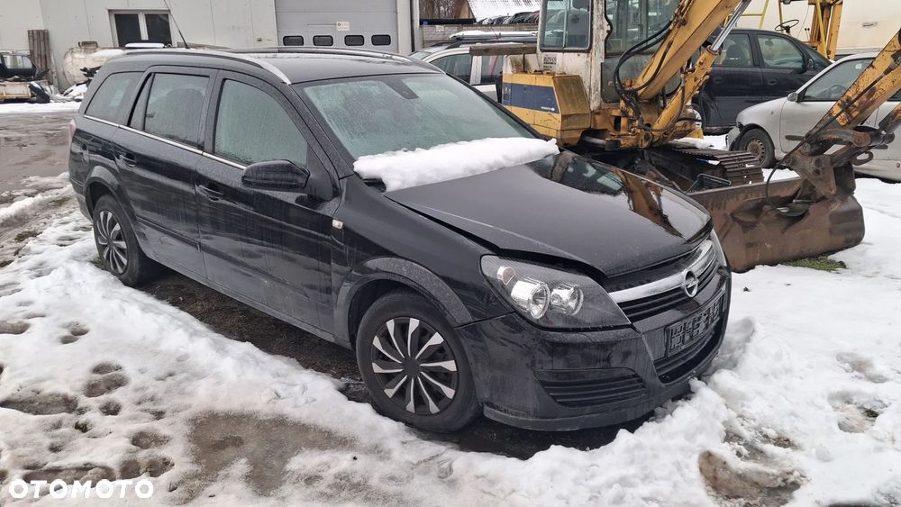 Na części Opel Astra H silnik 1.7 CDTI 101 km Z17DTH skrzynia maska zderzak drzwi klapa szyba fotel kanapa lusterko lampa lakier: Z20R - 1