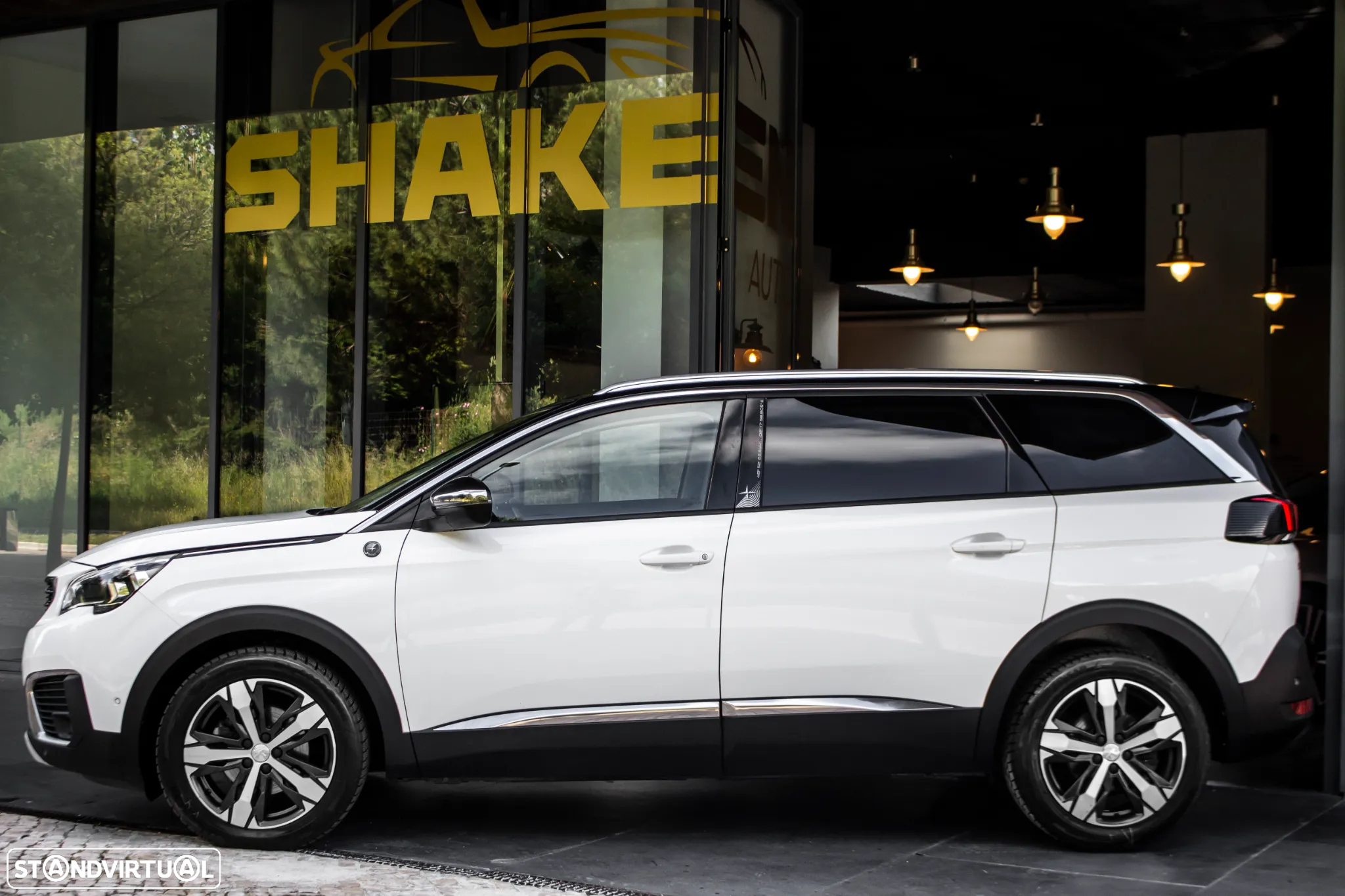 Peugeot 5008 1.2 PureTech Allure Pack EAT8 - 2