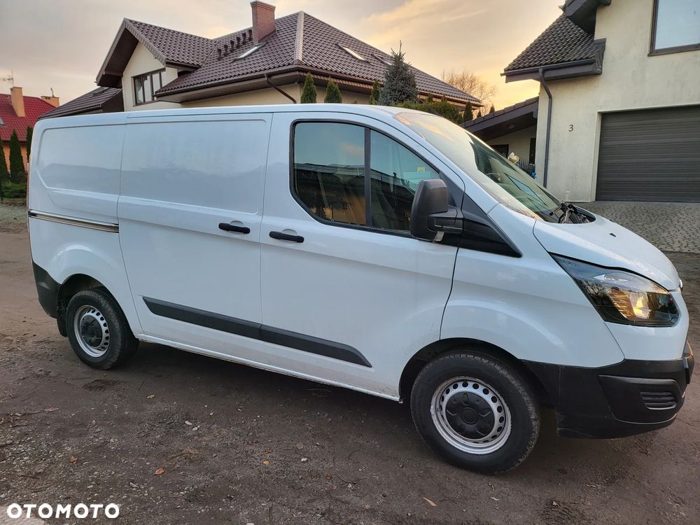 Ford Transit Custom - 13