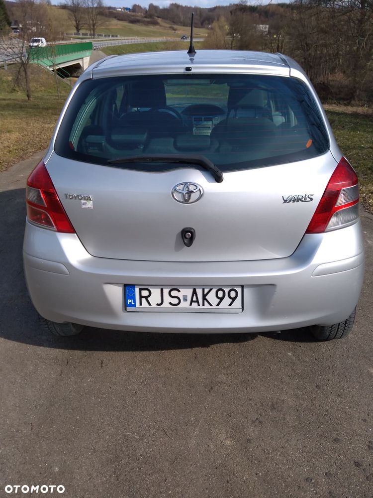 Toyota Yaris 1.0 Life - 2