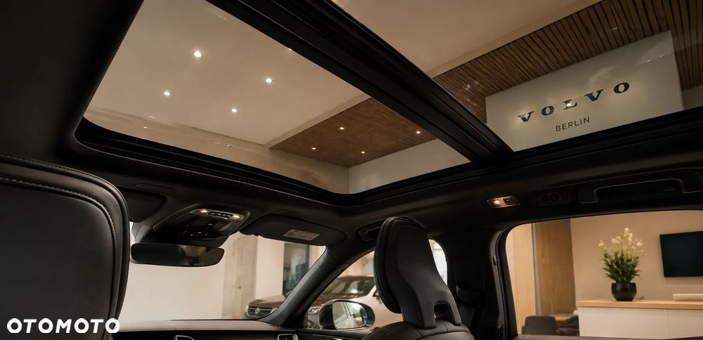 Volvo XC 60 D3 R-Design - 11