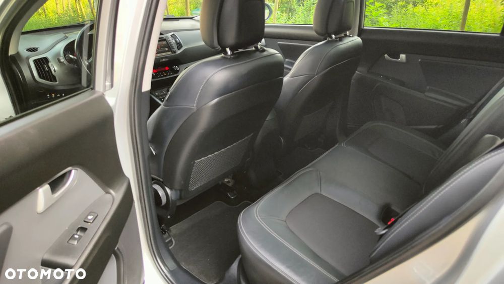 Kia Sportage - 16