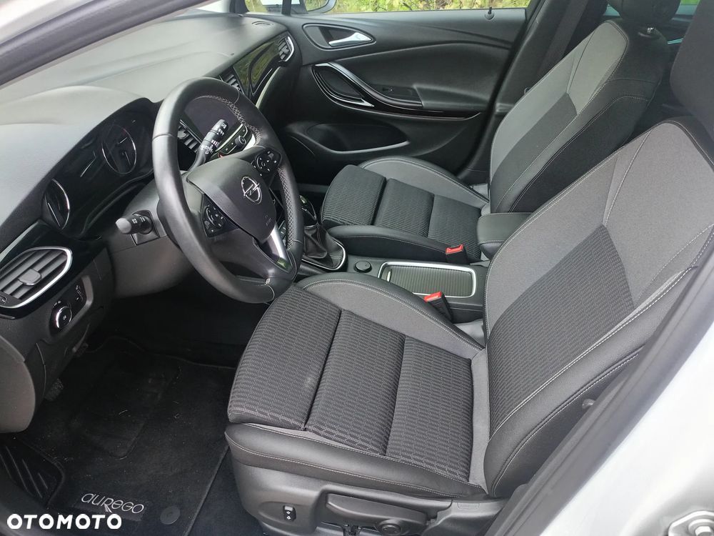 Opel Astra 1.2 Turbo Elegance - 9