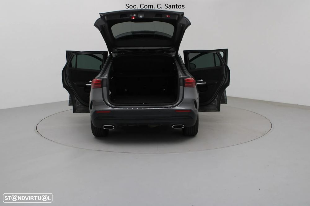 Mercedes-Benz GLA 180 d AMG Line - 8