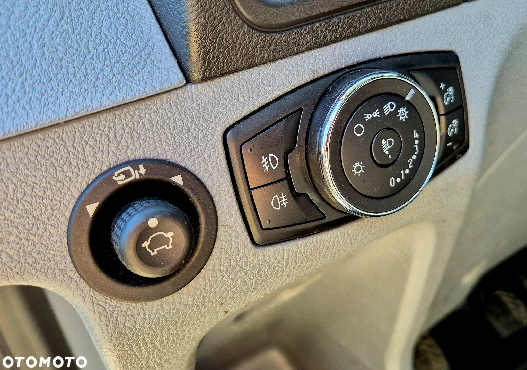 Ford Transit - 15