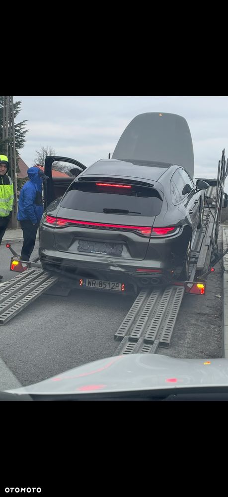 Porsche Panamera 4 Platinum Edition - 30