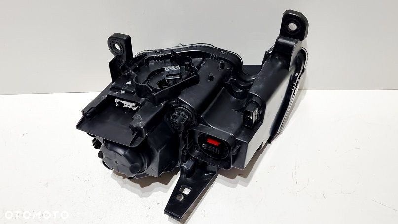 REFLEKTOR PRAWY XENON JEEP GRAND CHEROKEE WK2 USA NIESKRĘTNY - 3