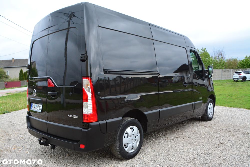 Nissan NV400 - 8