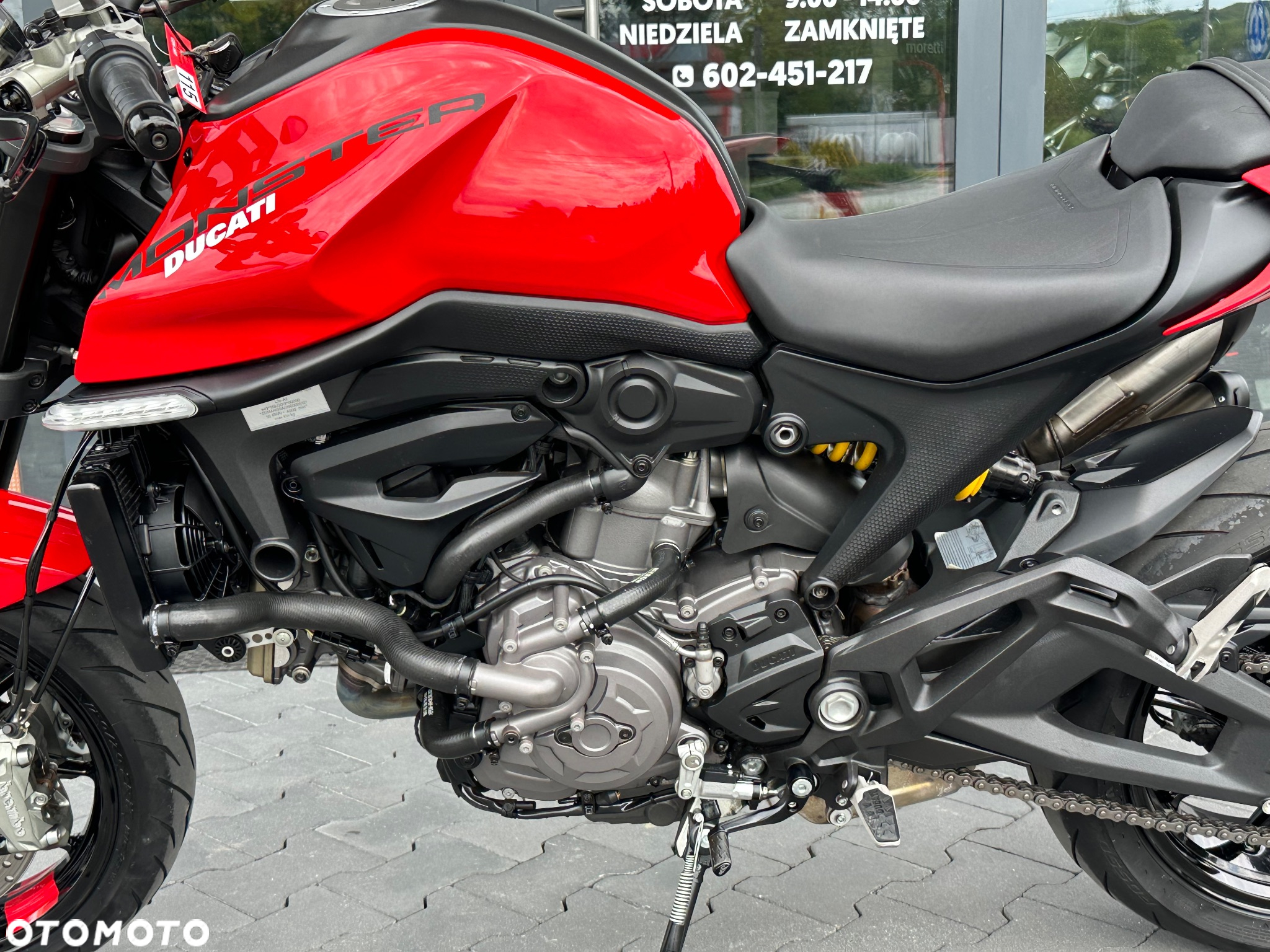 Ducati Monster - 35