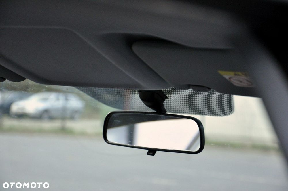 Kia Ceed 1.4 CVVT SW EX - 12