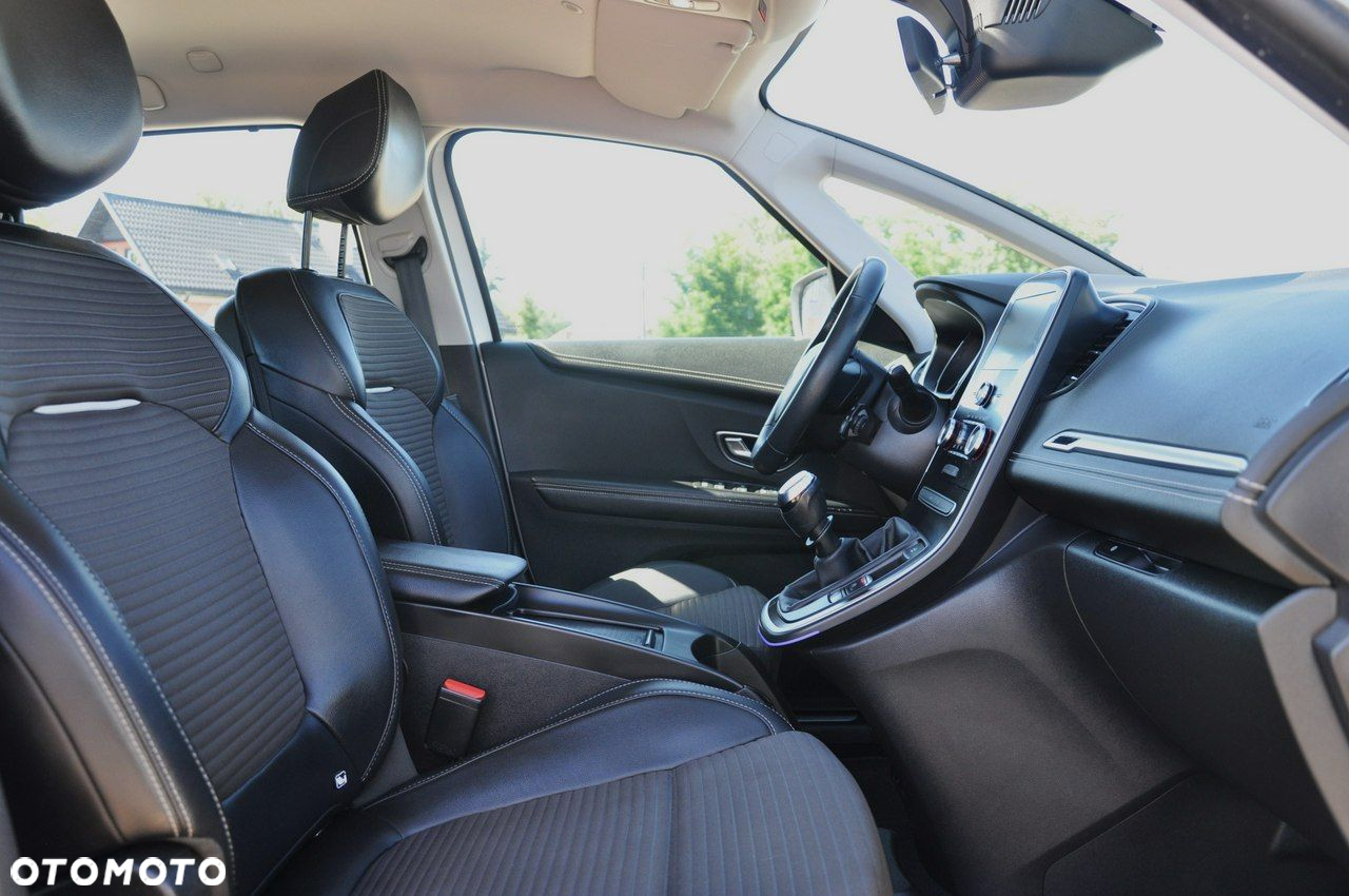 Renault Scenic ENERGY dCi 110 EXPERIENCE - 22