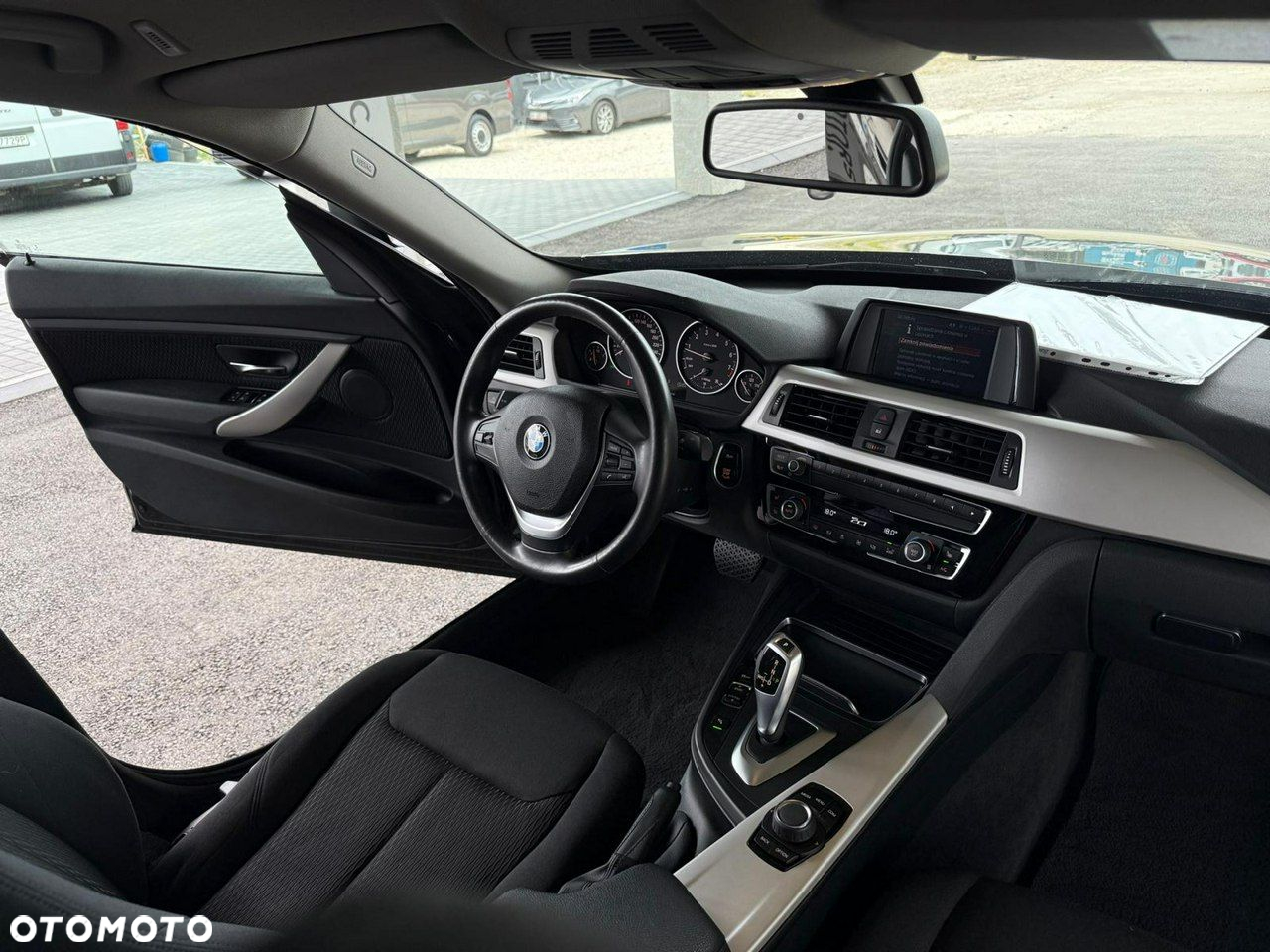 BMW 3GT 320i Advantage - 5