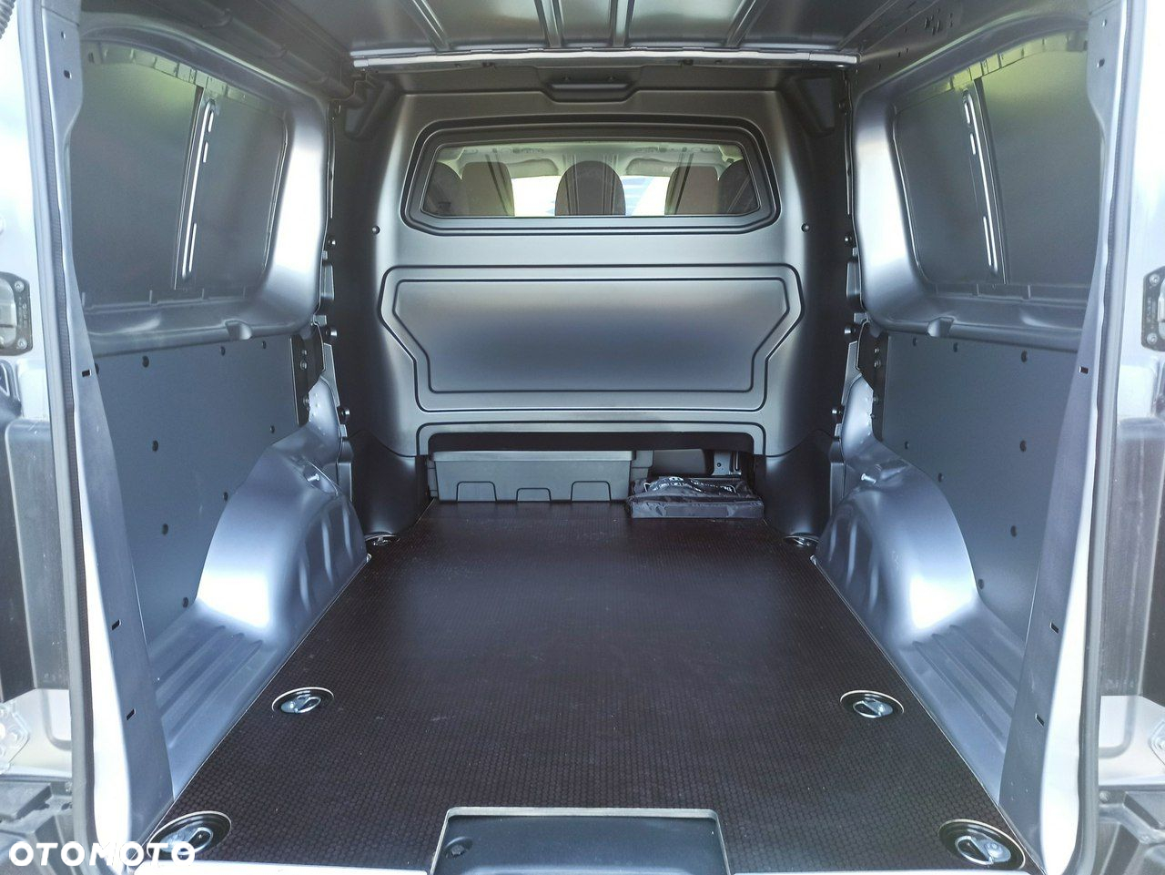 Opel Vivaro - 9