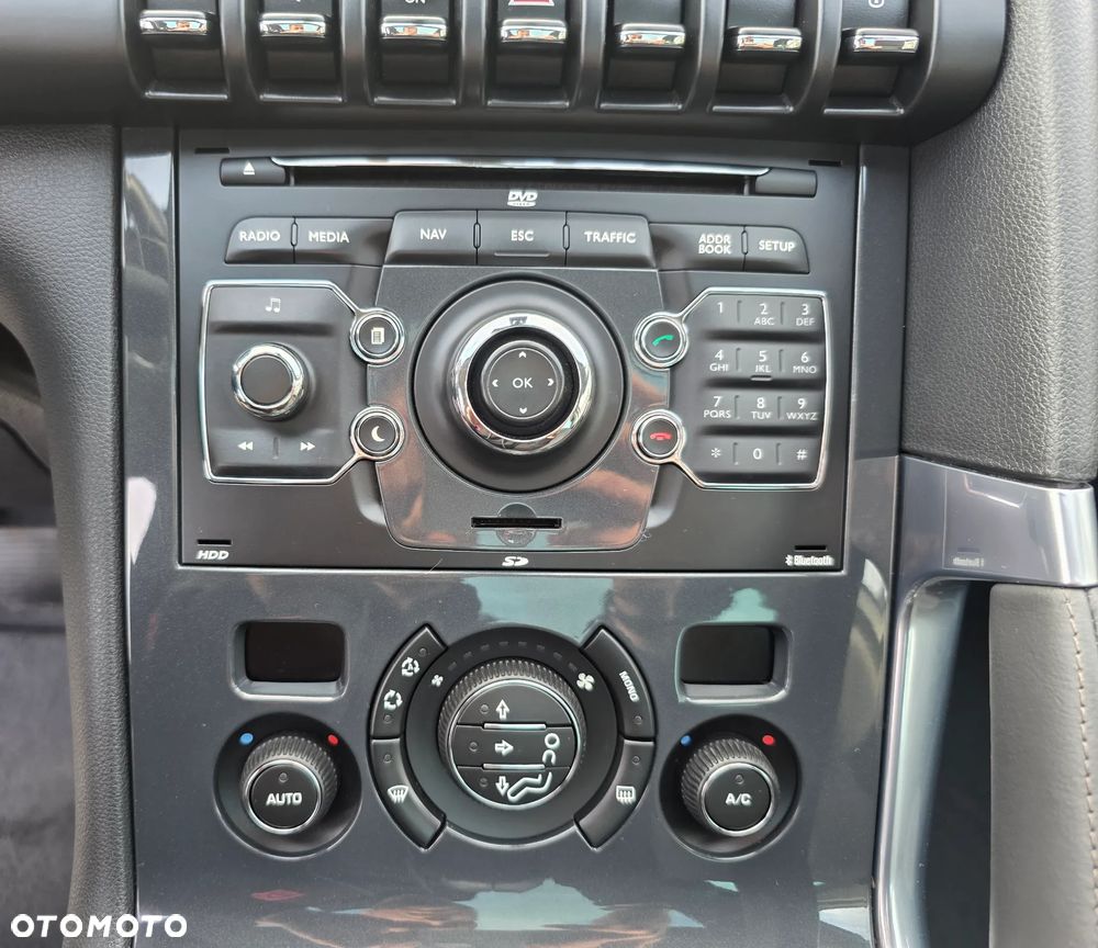 Peugeot 3008 Hybrid4 - 30