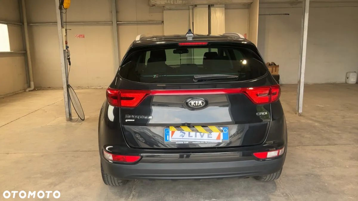Kia Sportage 1.7 CRDI 2WD Dream-Team Edition - 13