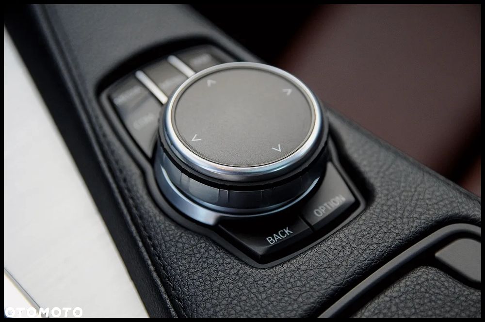BMW Seria 6 640d xDrive - 29