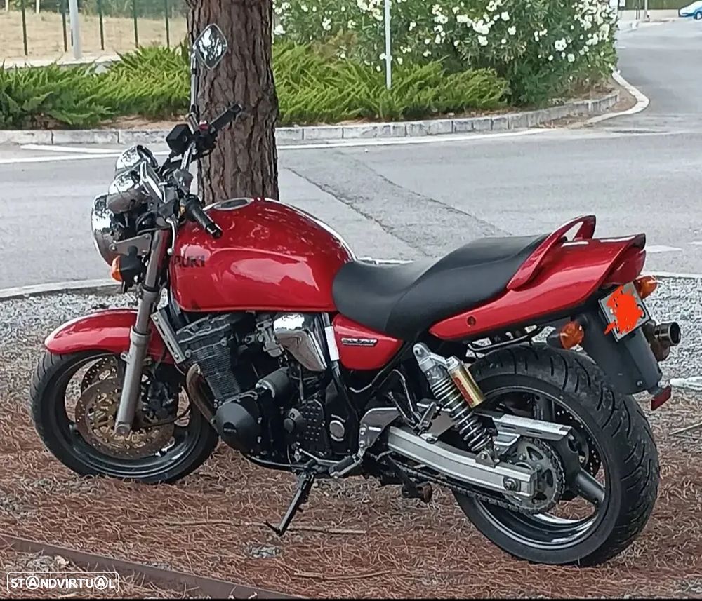 Suzuki GSX Inazuma - 1