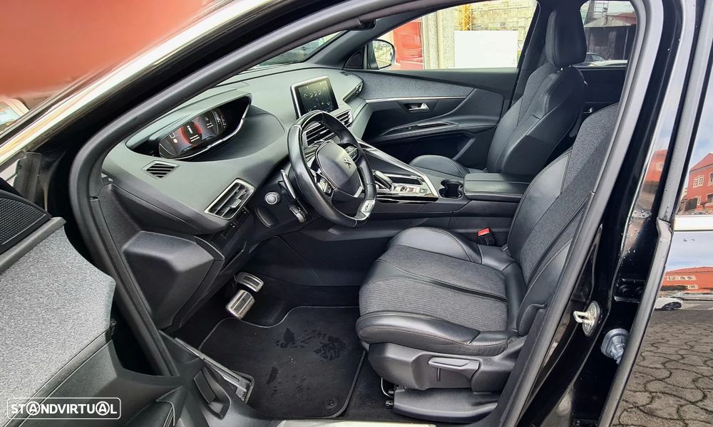 Peugeot 5008 1.5 BlueHDi GT Line EAT8 - 5
