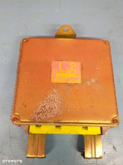 Suzuki Swift 2 GTI komputer silnika 33920-64E1 - 1