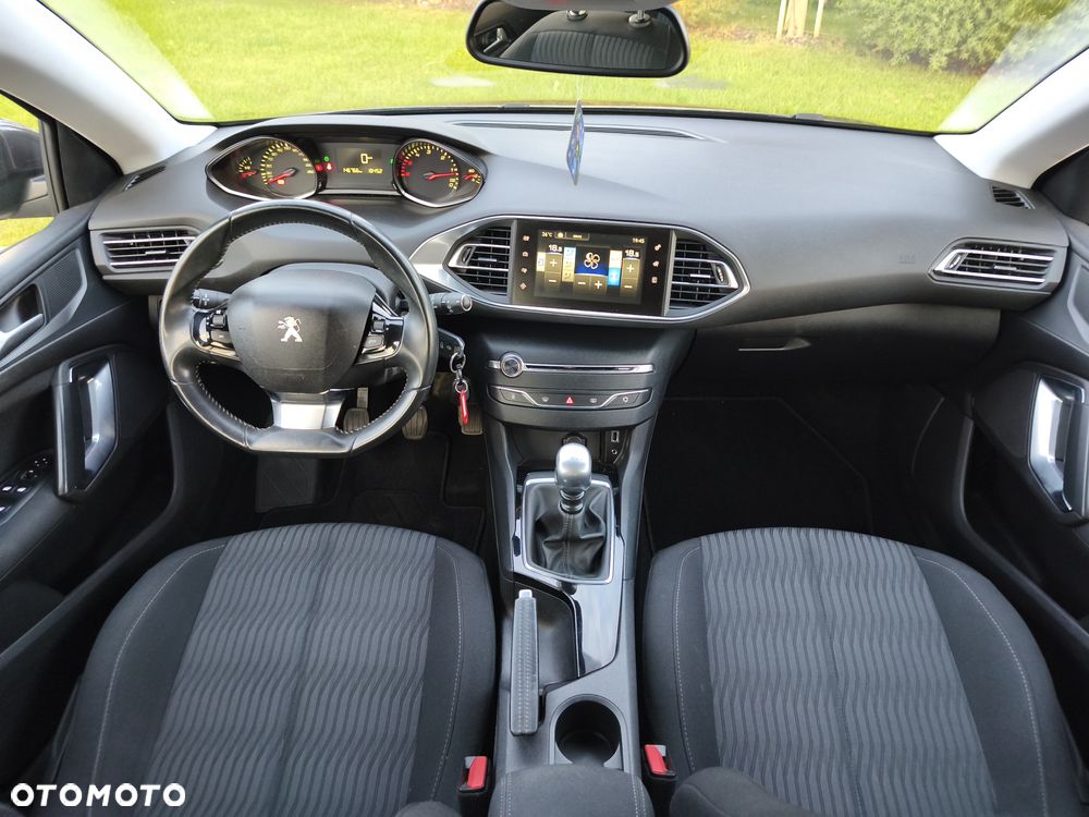 Peugeot 308 1.6 e-HDi Active S&S - 31
