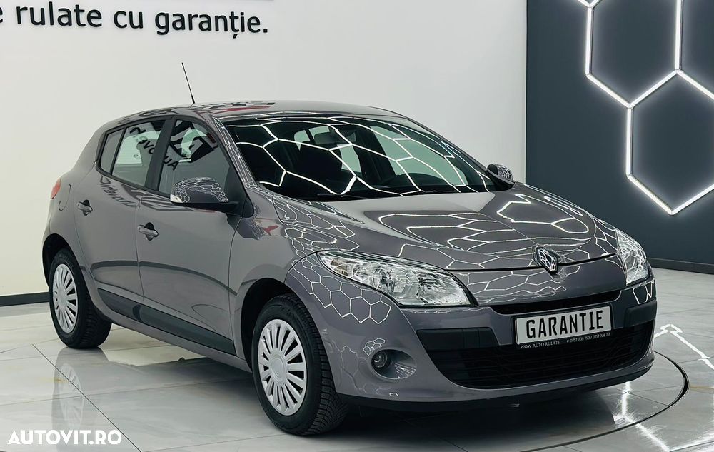 Renault Megane 1.6 16V 110 Dynamique - 2