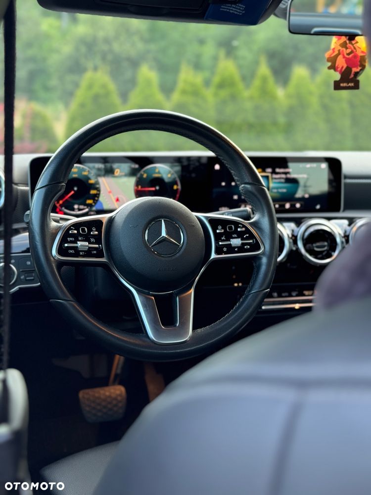 Mercedes-Benz Klasa A 180 d 7G-DCT - 13