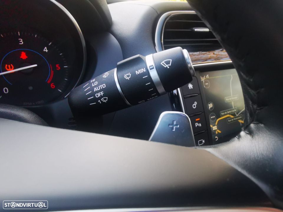 Jaguar XE 2.0 D R-Sport Aut. - 17