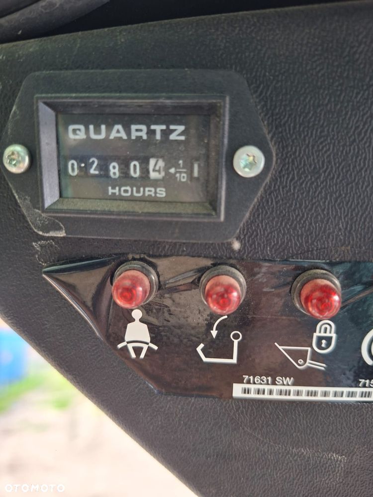 Bobcat S70 - 35