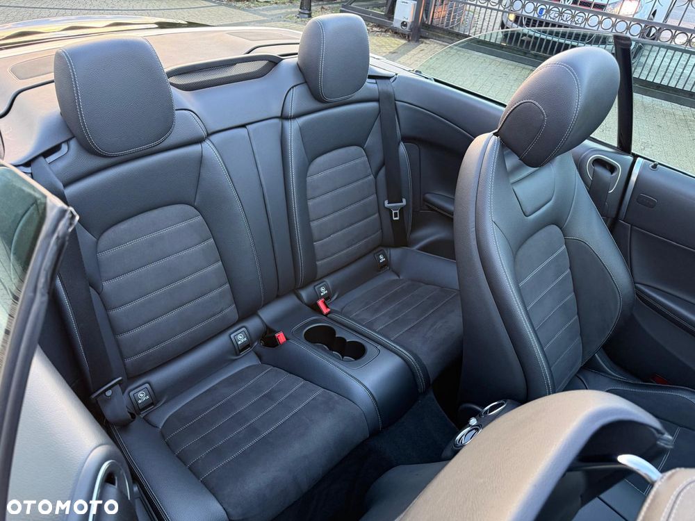 Mercedes-Benz Klasa C 200 9G-TRONIC AMG Line - 13