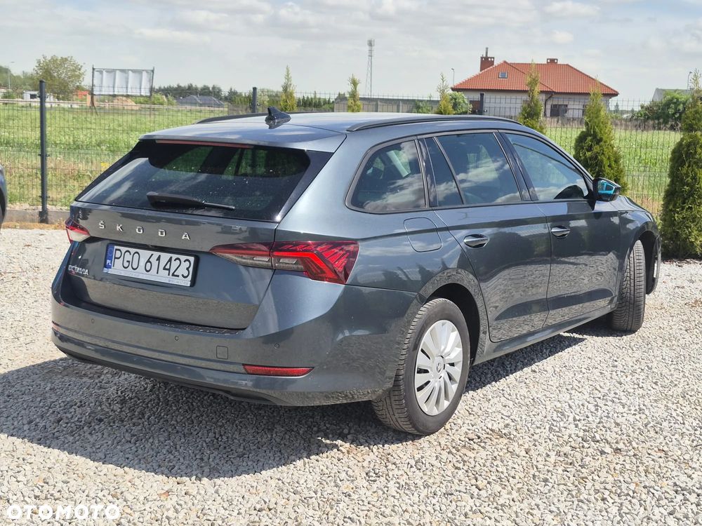 Skoda Octavia 2.0 TDI Style DSG - 9