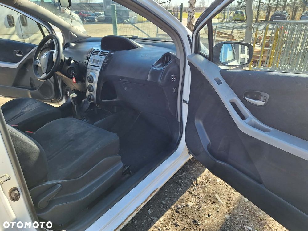 Toyota Yaris 1.4 D-4D Edition - 23