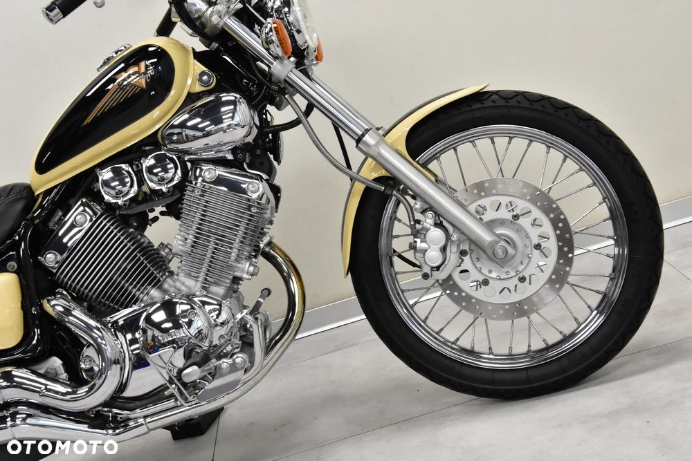 Yamaha XV - 18