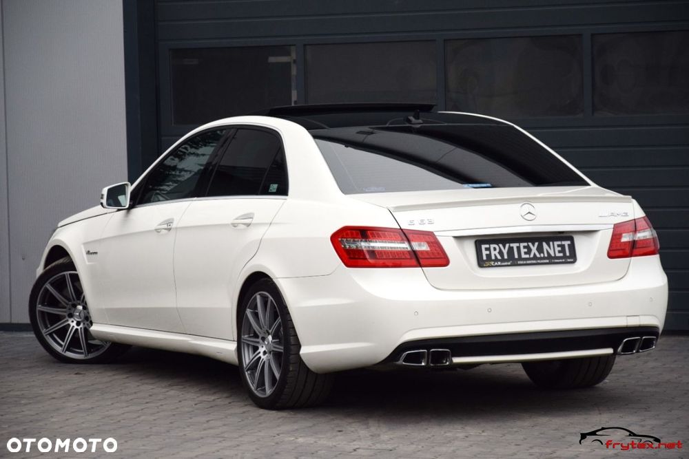 Mercedes-Benz Klasa E - 16