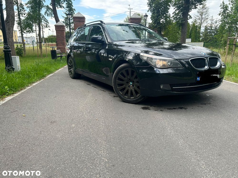 BMW Seria 5 520d Touring Edition Sport - 1