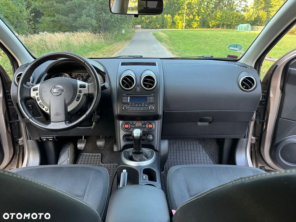 Nissan Qashqai 1.6 Acenta - 17