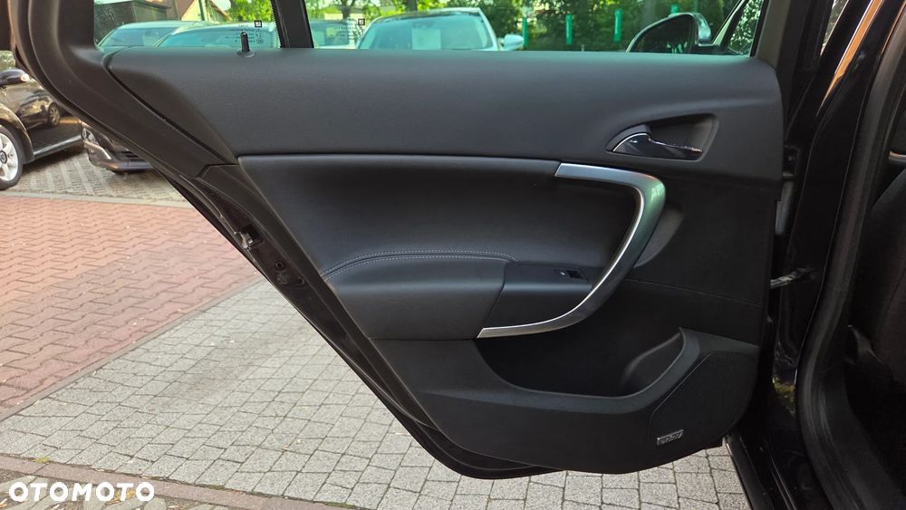 Opel Insignia 1.6 Turbo Cosmo - 28